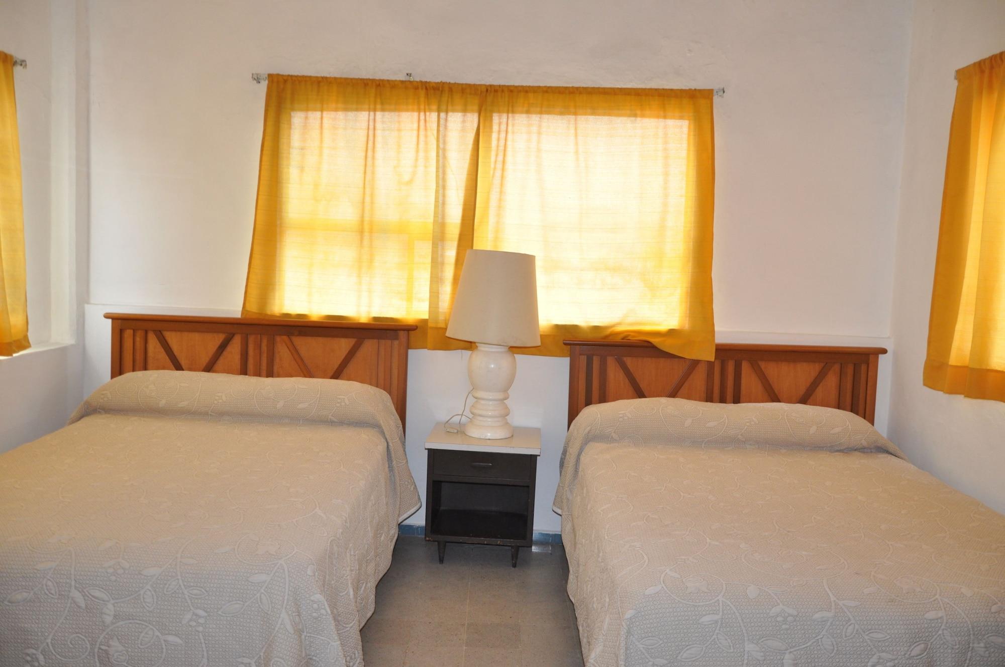 Hotel Oviedo Acapulco Exterior photo